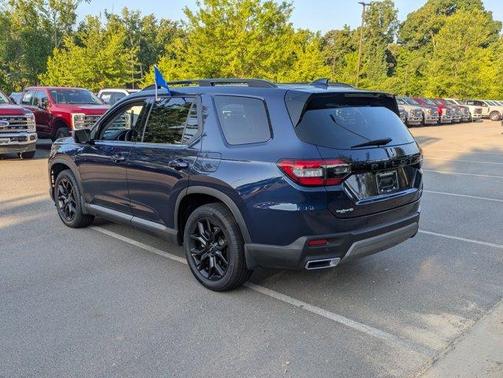 Obsidian Blue Pearl 2025 Honda Pilot Touring