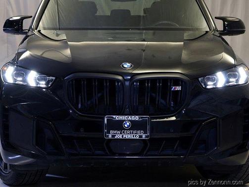 2025 BMW X5 M60i