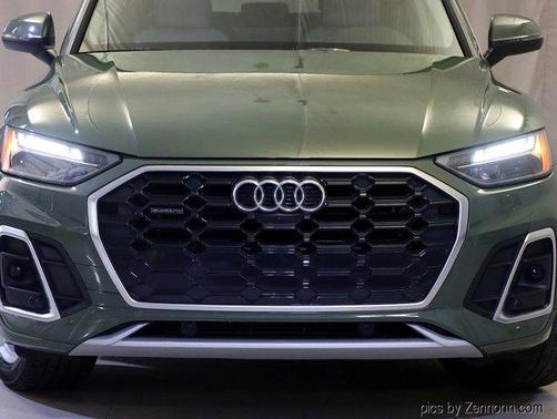 2022 Audi Q5 45 S line Premium Plus