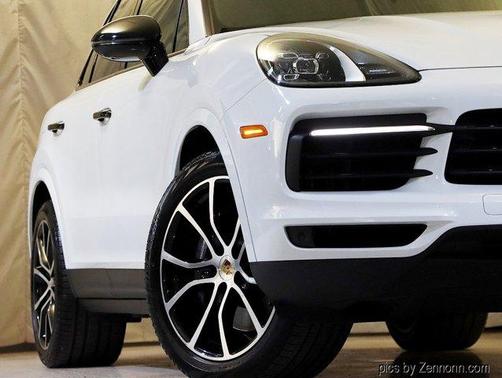 2023 Porsche Cayenne