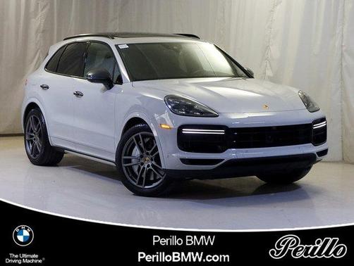2022 Porsche Cayenne Turbo