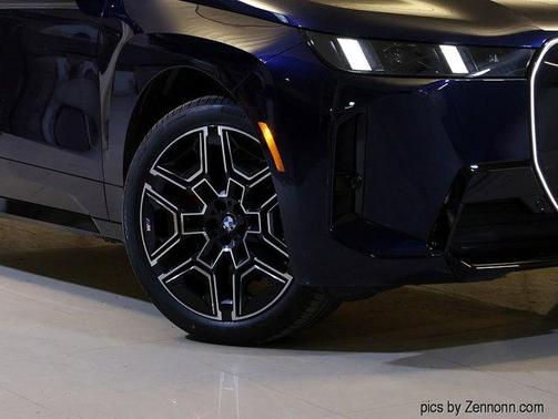 2026 BMW iX xDrive60