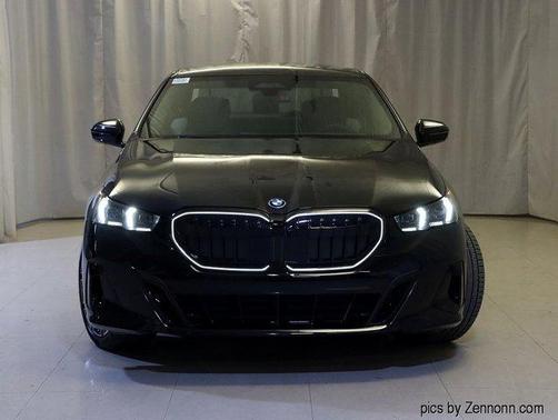 2026 BMW 550e xDrive