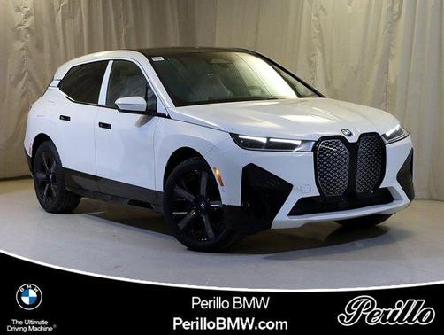 2025 BMW iX xDrive50