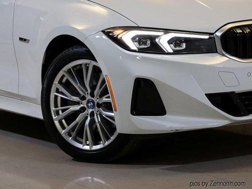 2023 BMW 330e xDrive