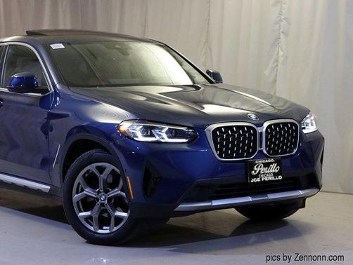 2025 BMW X4 xDrive30i
