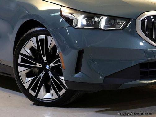 2025 BMW 540 i xDrive