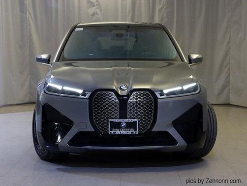 2023 BMW iX M60