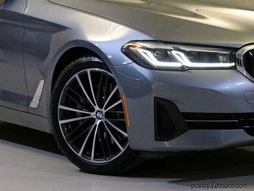 2022 BMW 530 i xDrive