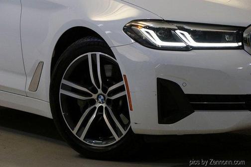 2022 BMW 530 i xDrive