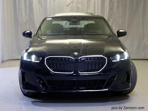 2026 BMW 530 i xDrive