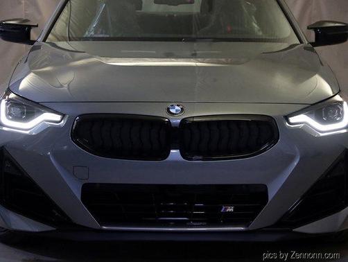 2025 BMW M240 i xDrive