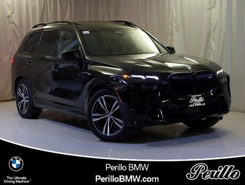 2025 BMW X7 M60i