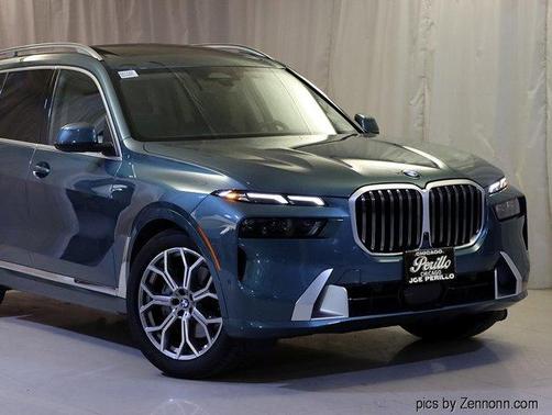 2025 BMW X7 xDrive40i