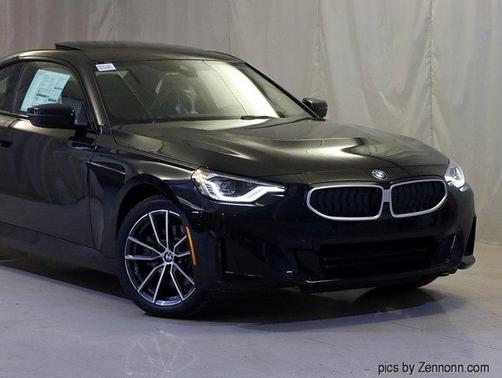 2025 BMW 230 i xDrive