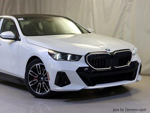 2026 BMW 550e xDrive