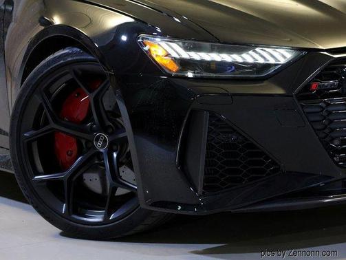 2025 Audi RS 6 Avant 4.0T quattro performance