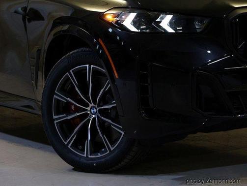 Black Sapphire Metallic 2026 BMW X5 M60i