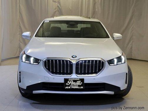 2025 BMW 530 i xDrive