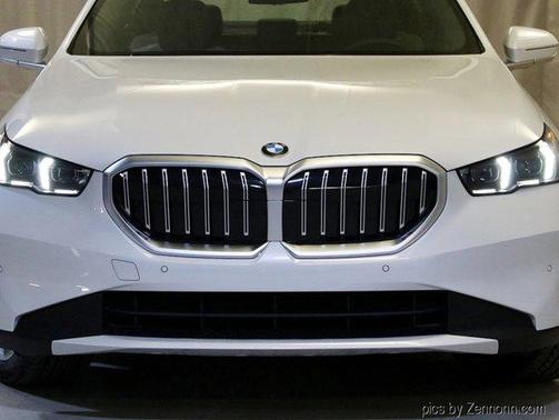 2025 BMW 530 i xDrive
