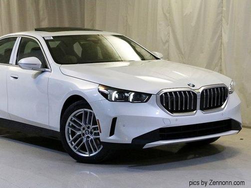 2025 BMW 530 i xDrive
