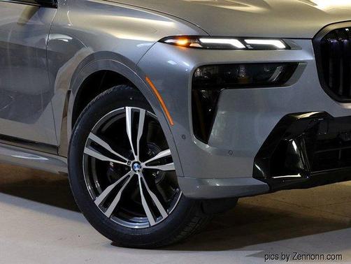 2026 BMW X7 M60i