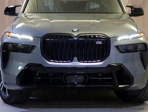 2026 BMW X7 M60i