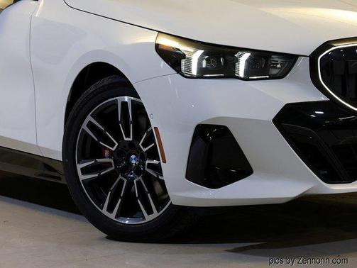 2026 BMW 530 i xDrive