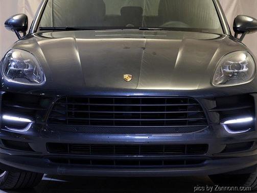 2020 Porsche Macan Base