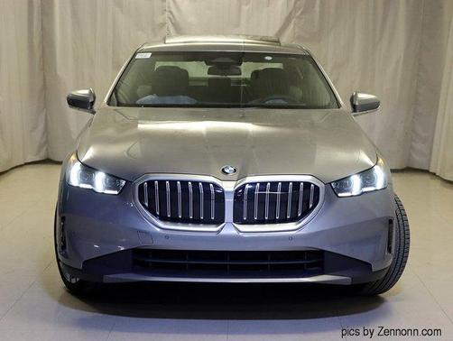 2026 BMW 530 i xDrive
