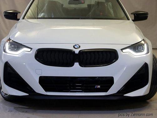 2025 BMW M240 i xDrive