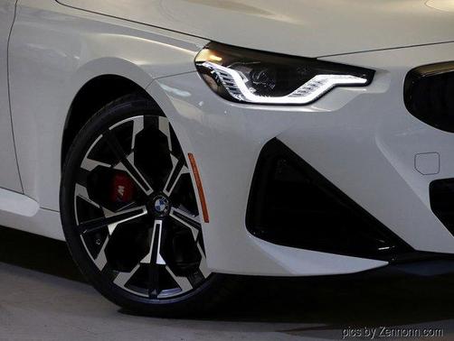 2025 BMW M240 i xDrive