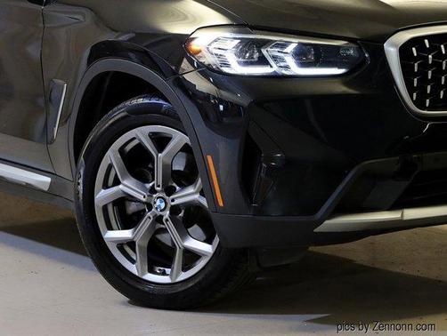 2023 BMW X4 xDrive30i