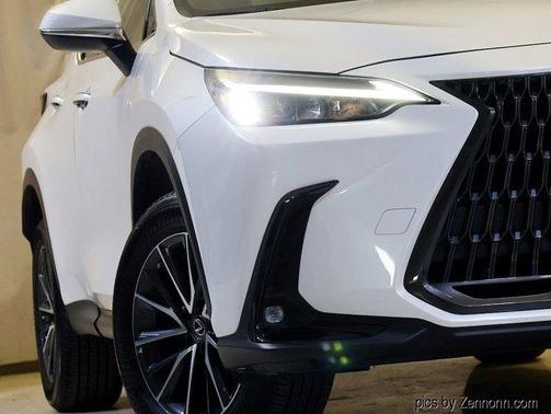 2023 Lexus NX 350h Base