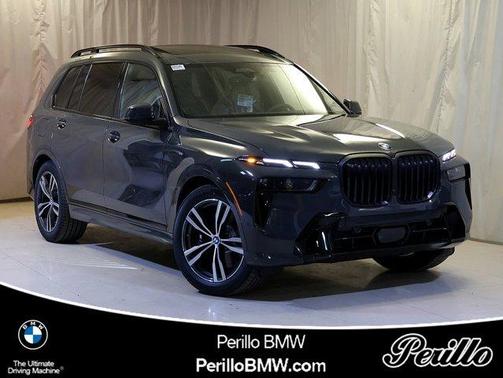 Gray 2026 BMW X7 xDrive40i