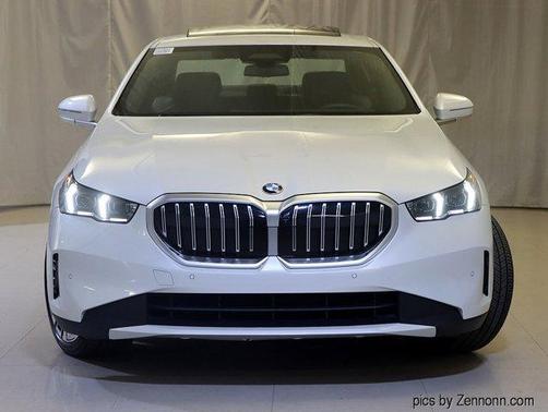 2024 BMW 540 i xDrive