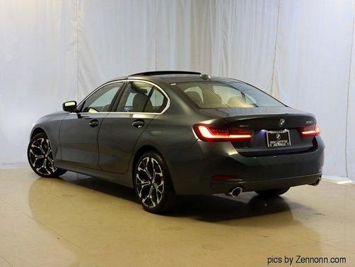 2025 BMW 330 i xDrive