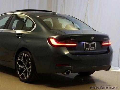 2025 BMW 330 i xDrive