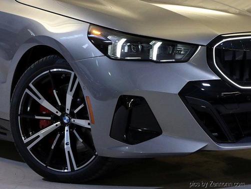 2026 BMW 550e xDrive