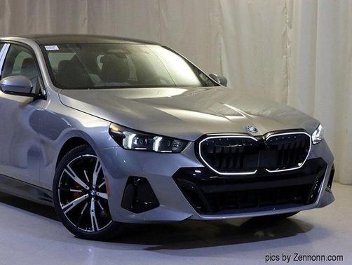 2026 BMW 550e xDrive