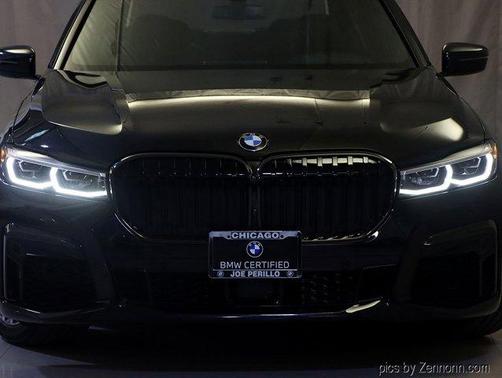 2022 BMW 750 i xDrive