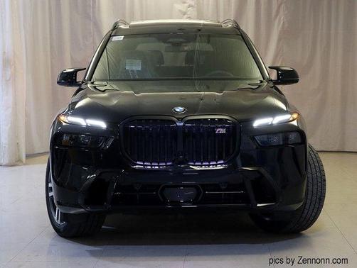 2026 BMW X7 M60i
