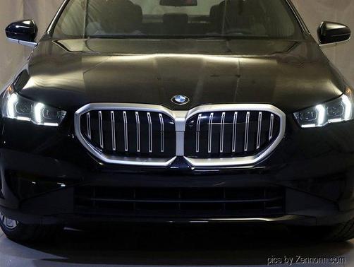 2026 BMW 530 i xDrive