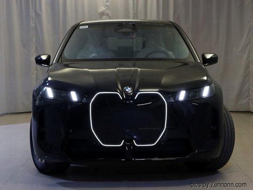 2026 BMW iX xDrive45