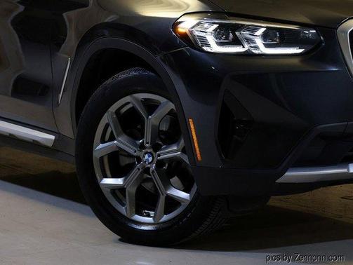 2023 BMW X4 xDrive30i