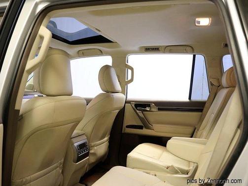 2017 Lexus GX 460 Base