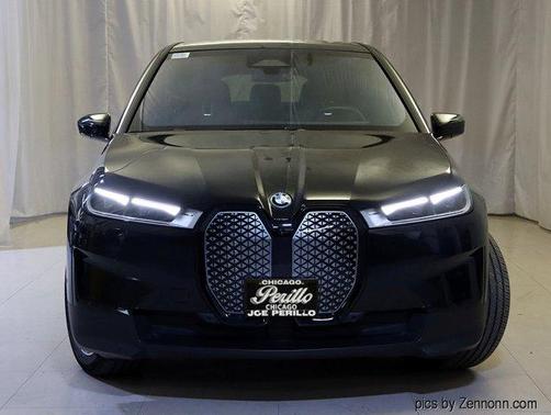 2025 BMW iX xDrive50
