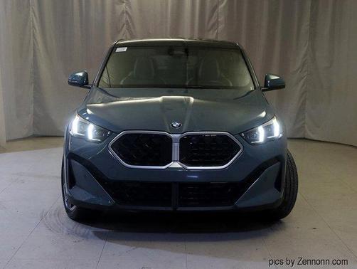 2025 BMW X2 xDrive28i