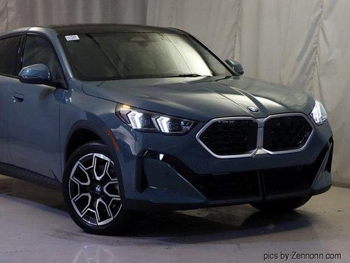 2025 BMW X2 xDrive28i