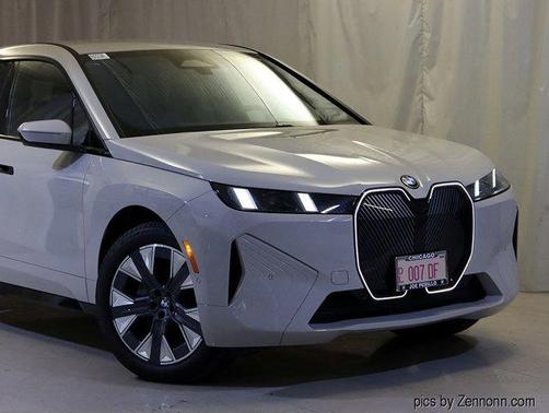 2026 BMW iX xDrive45